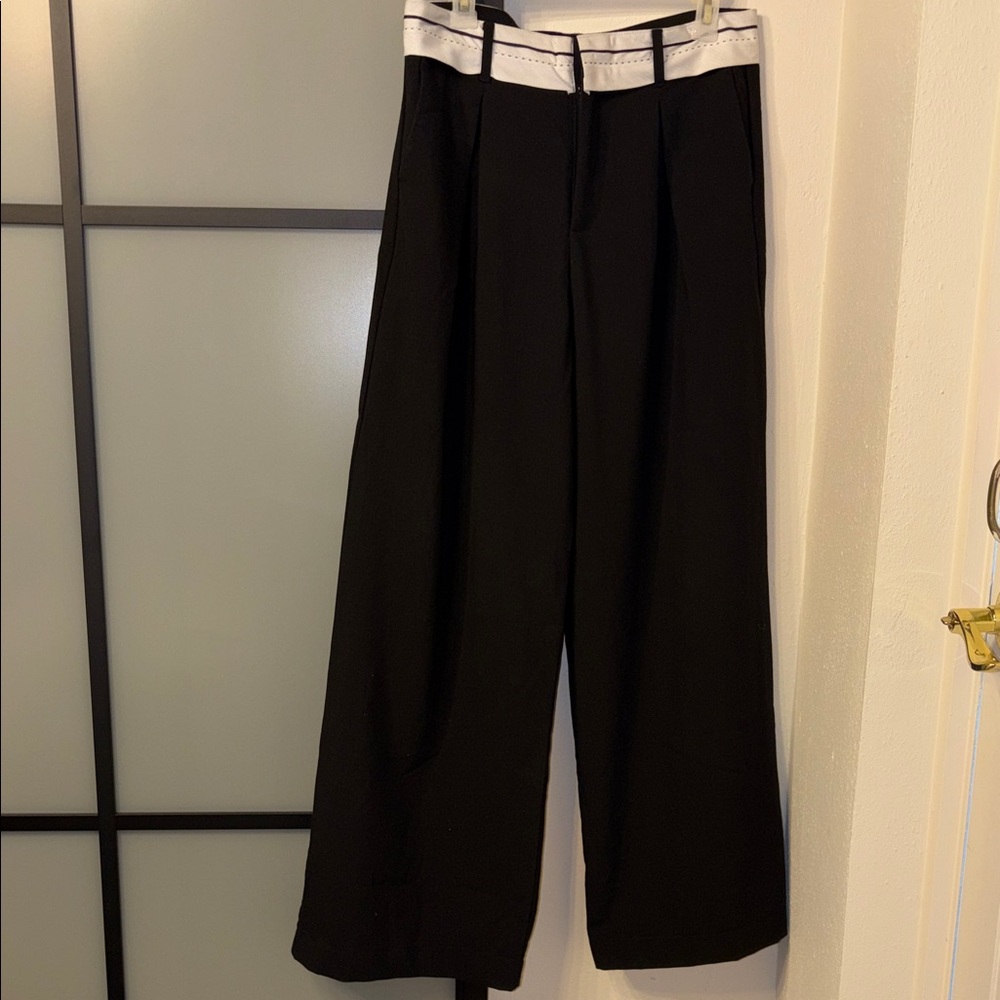 Sans Souci Black Wide-Leg Pants with White Waist Detail